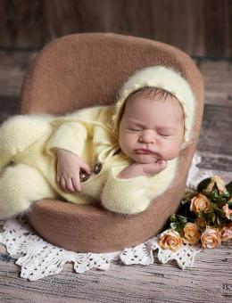 Sleepsuit and hat for newborn photography